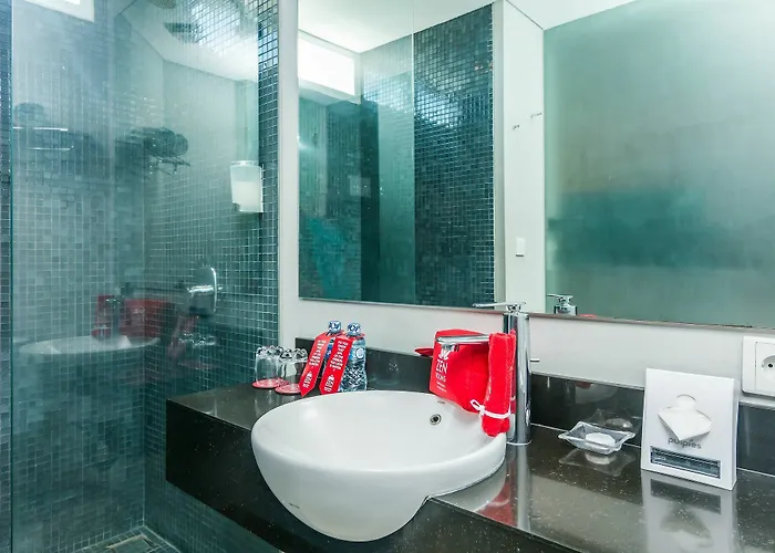 Hotel Zen Melasti Kuta Legian